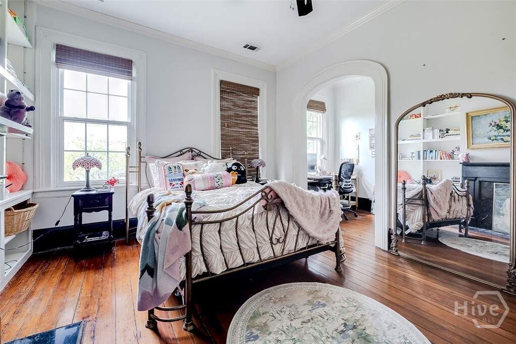 5 Bedroom Villa/Townhouse's Image 30