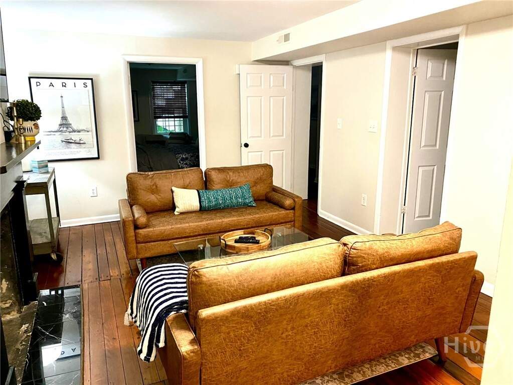 5 Bedroom Villa/Townhouse's Image 42