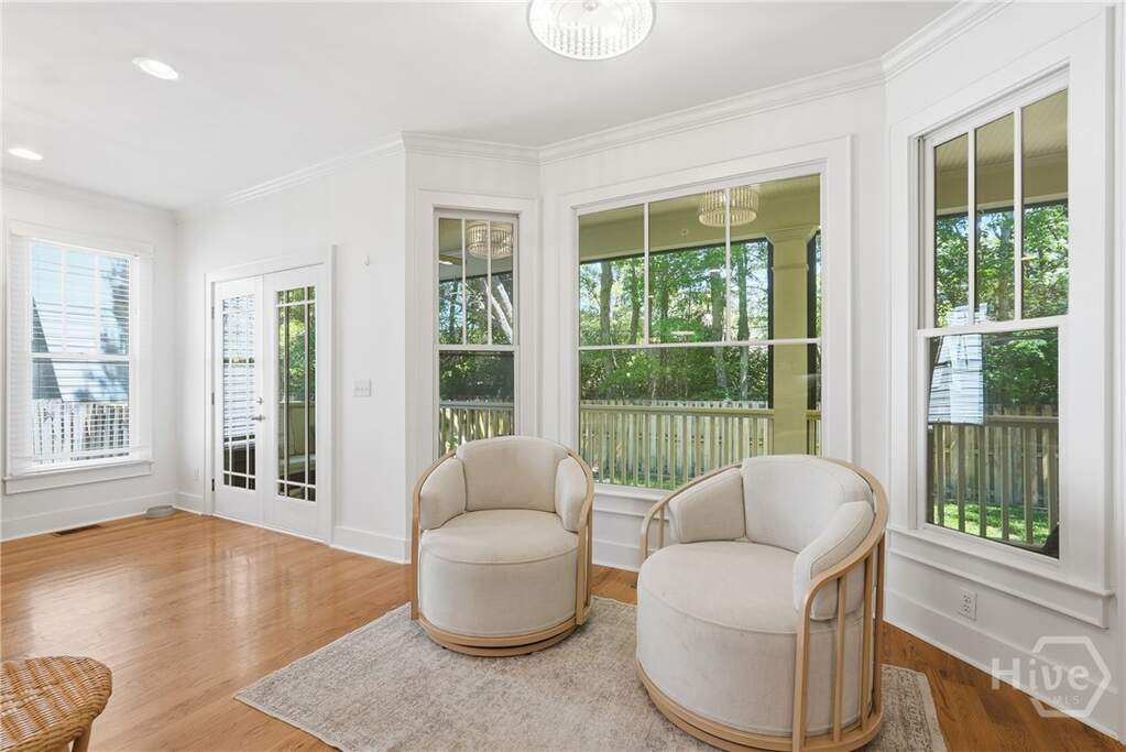 4 Bedroom Single Family Home/House's Image 10