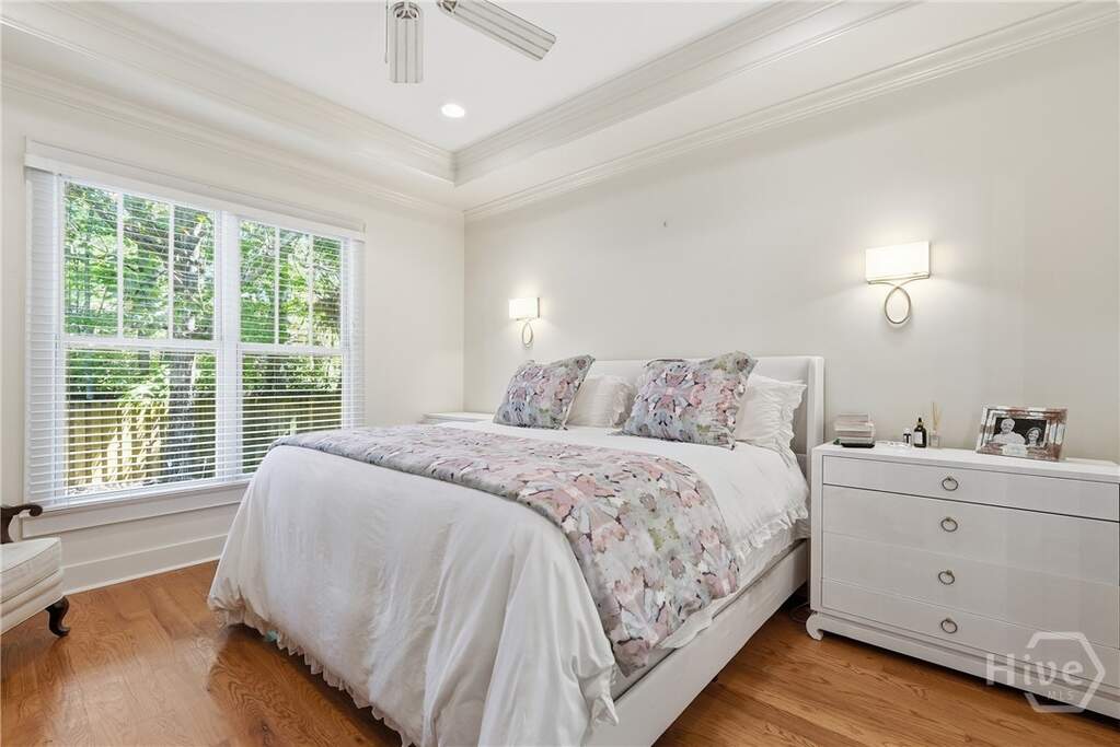 4 Bedroom Single Family Home/House's Image 21