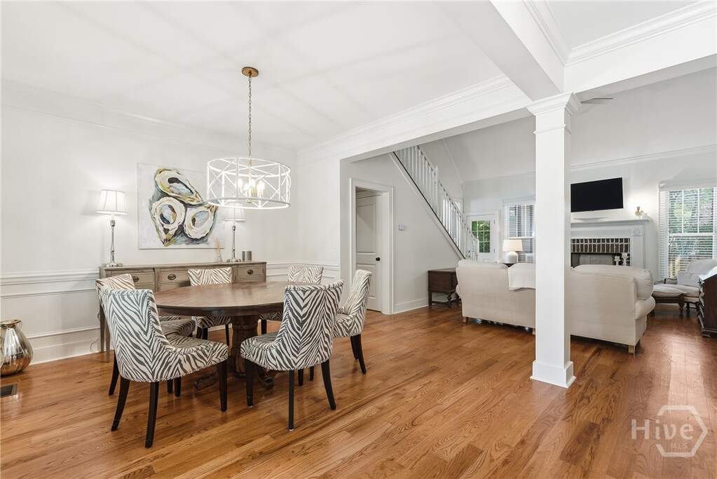 4 Bedroom Single Family Home/House's Image 3