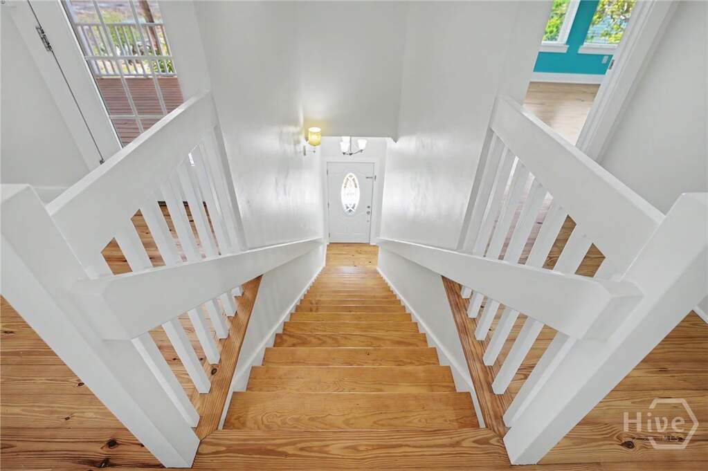 5 Bedroom Single Family Home/House's Image 33