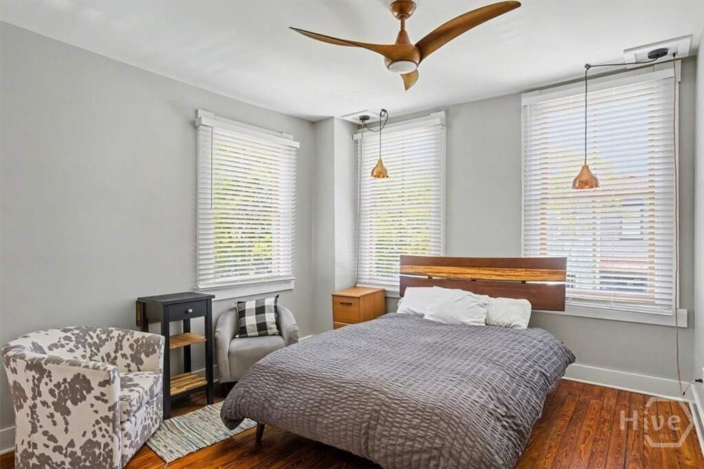 4 Bedroom Multi Unit's Image 16