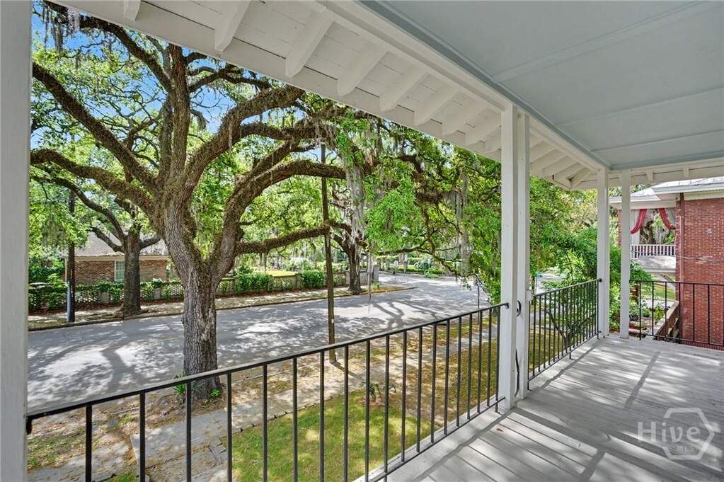 4 Bedroom Multi Unit's Image 14