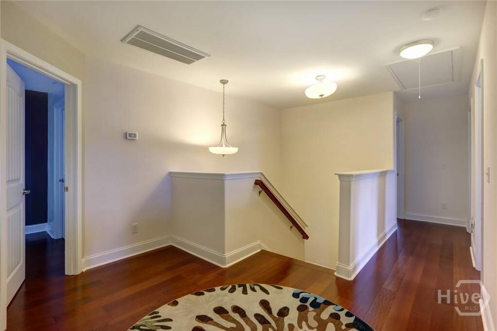 5 Bedroom Single Family Home/House's Image 25