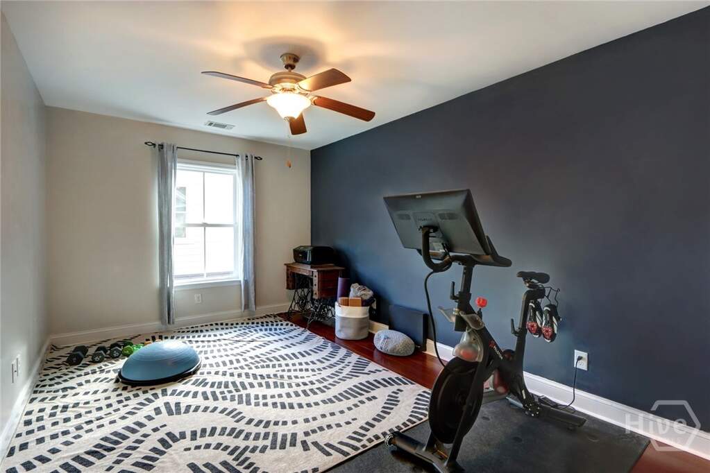 5 Bedroom Single Family Home/House's Image 30