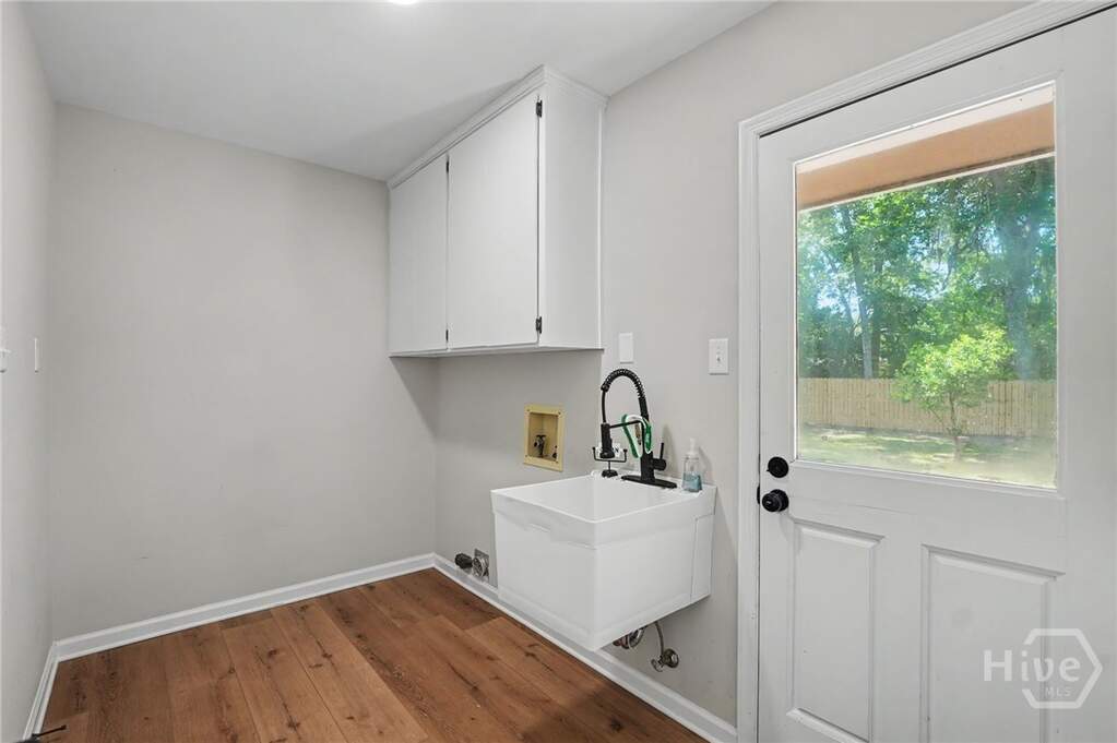 3 Bedroom Single Family Home/House's Image 17