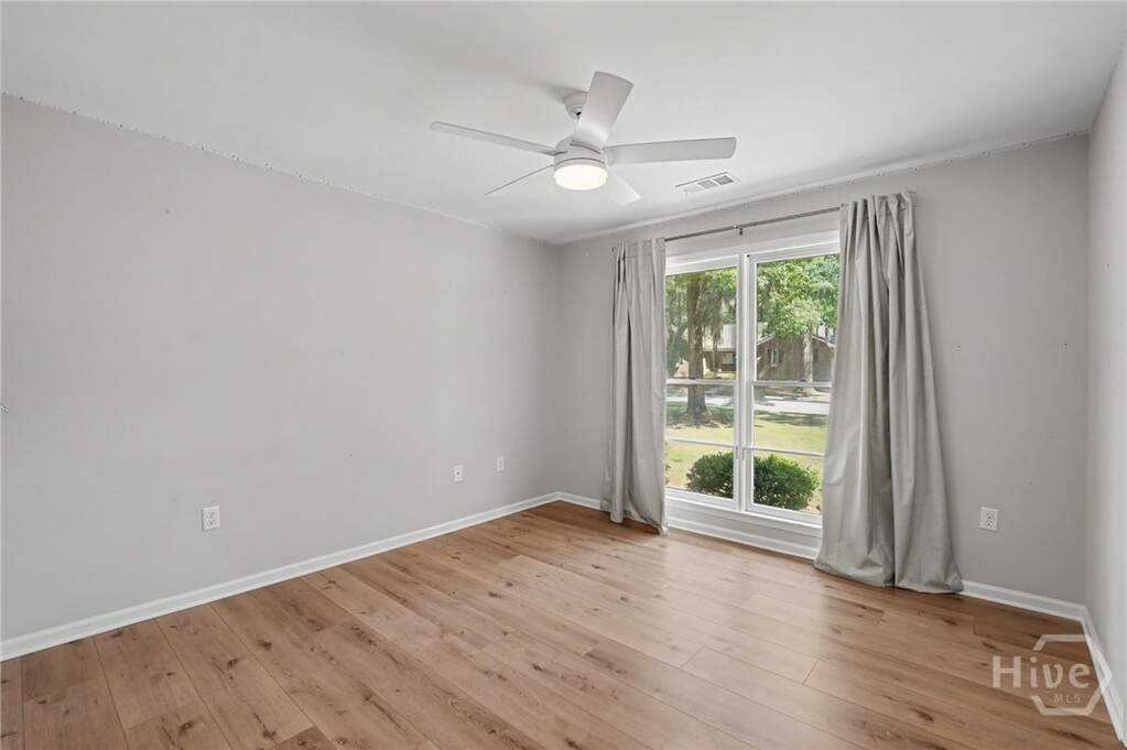 3 Bedroom Single Family Home/House's Image 28