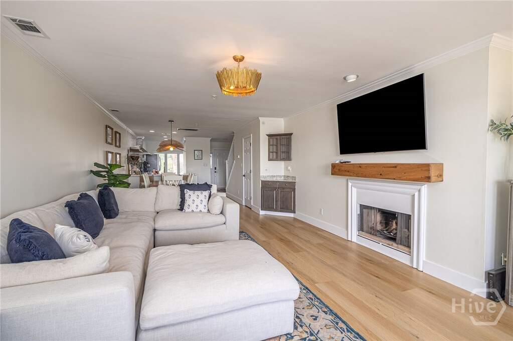 2 Bedroom Apartment/Flat's Image 7