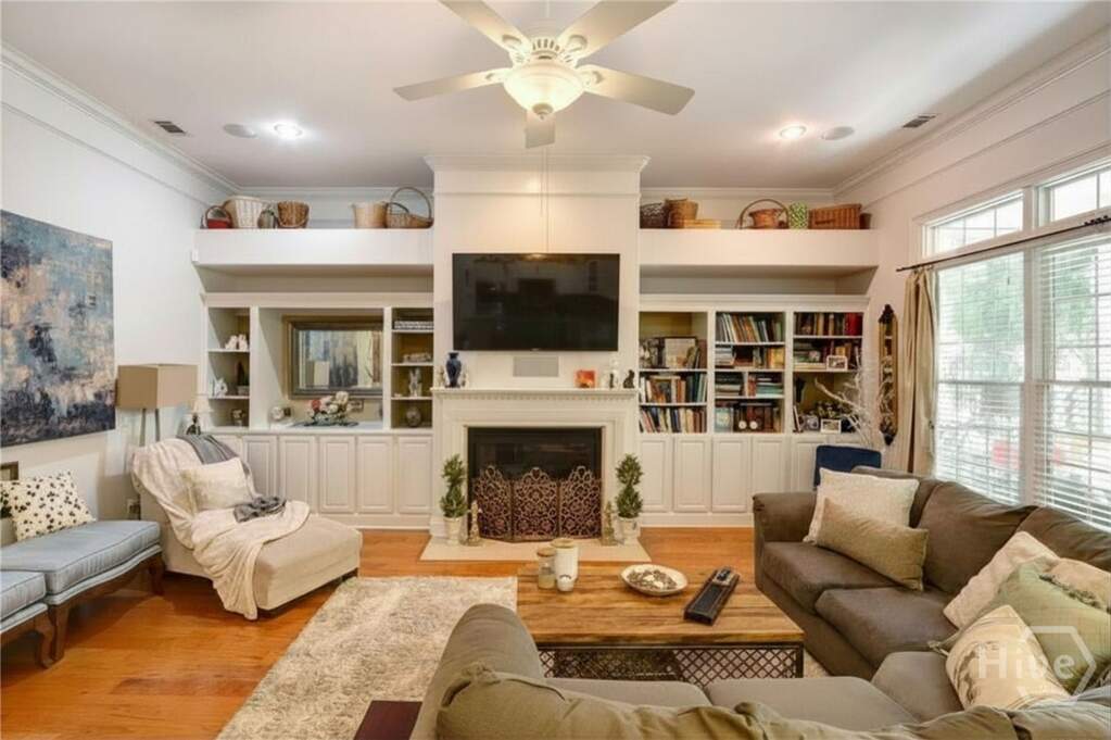 4 Bedroom Single Family Home/House's Image 12