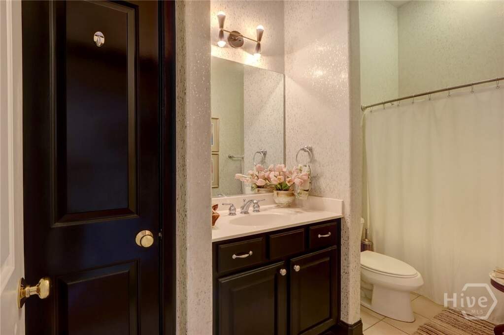 4 Bedroom Single Family Home/House's Image 23