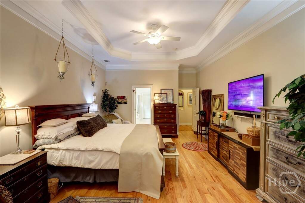 4 Bedroom Single Family Home/House's Image 31