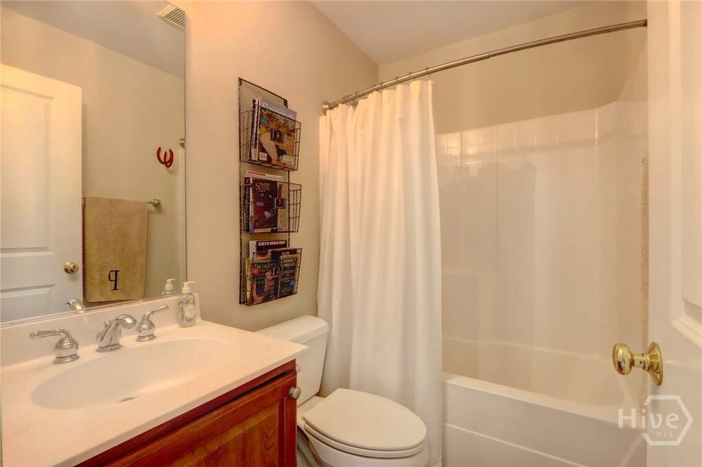 4 Bedroom Single Family Home/House's Image 42