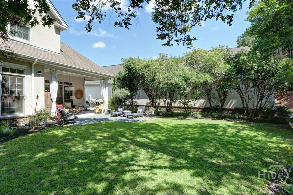4 Bedroom Single Family Home/House's Image 3