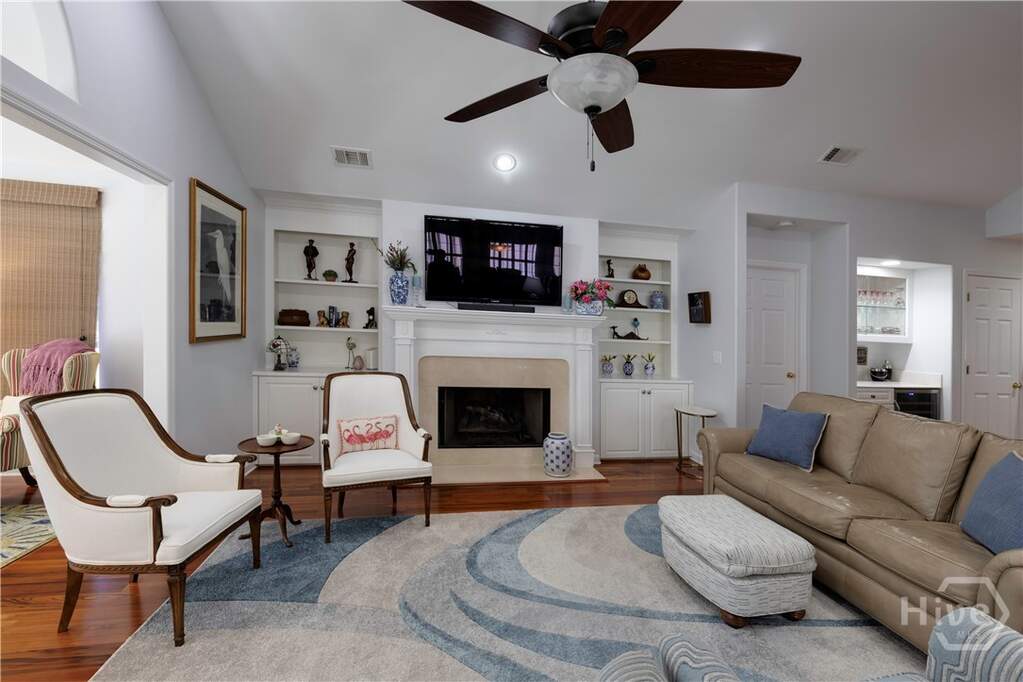 4 Bedroom Villa/Townhouse's Image 11