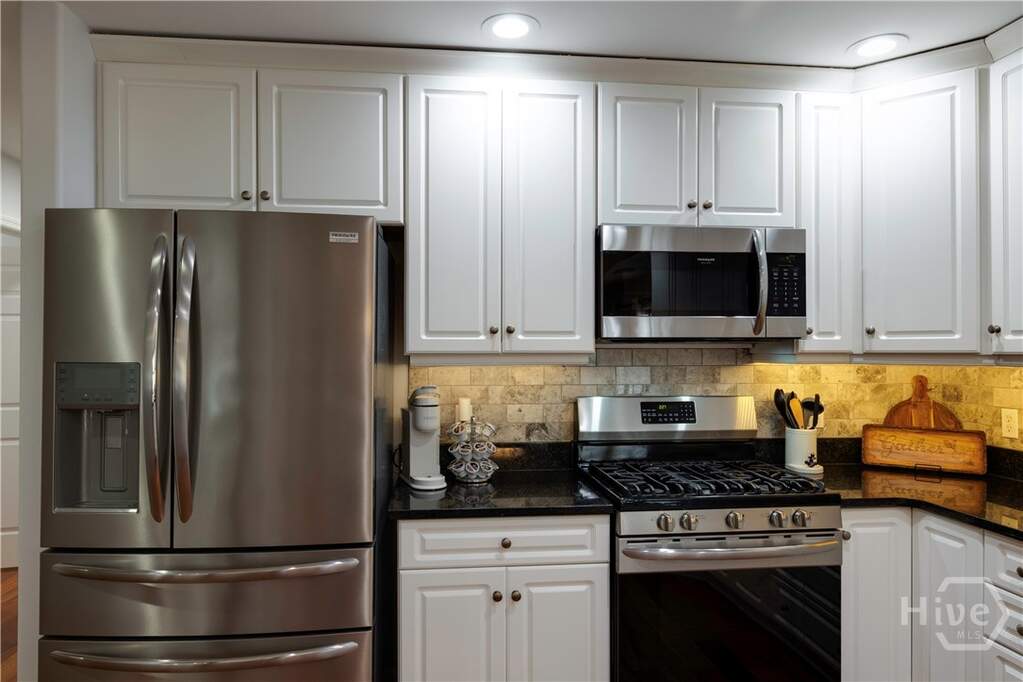 4 Bedroom Villa/Townhouse's Image 25