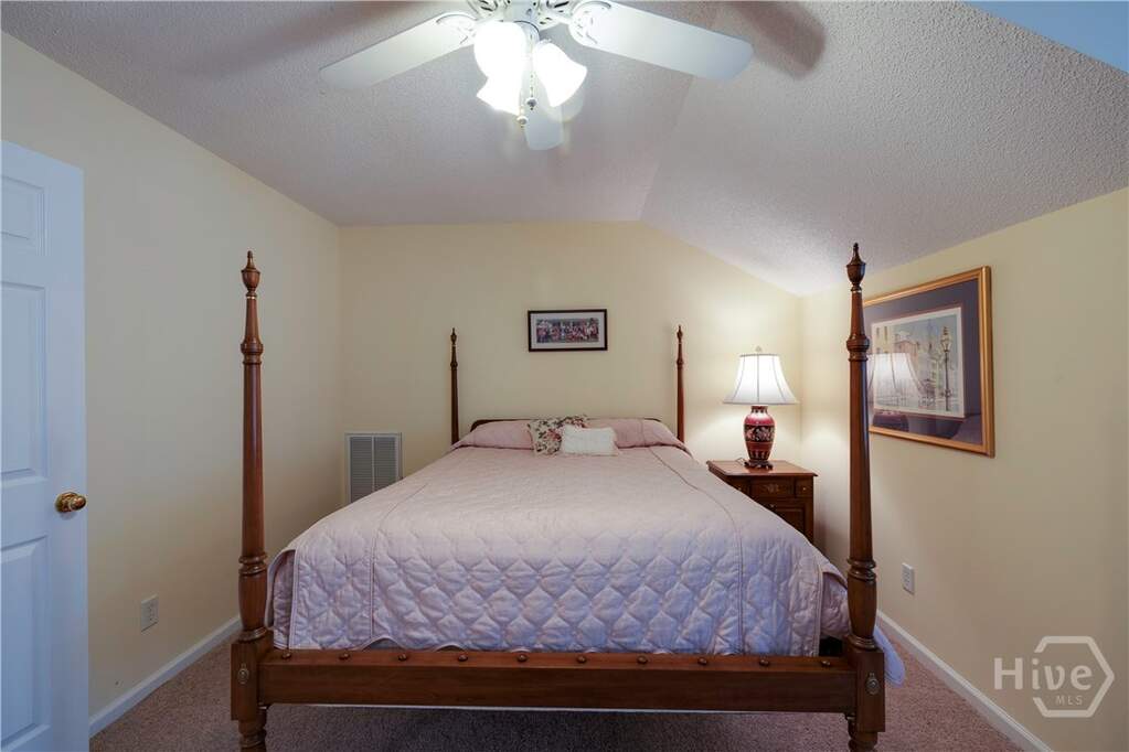 4 Bedroom Villa/Townhouse's Image 42