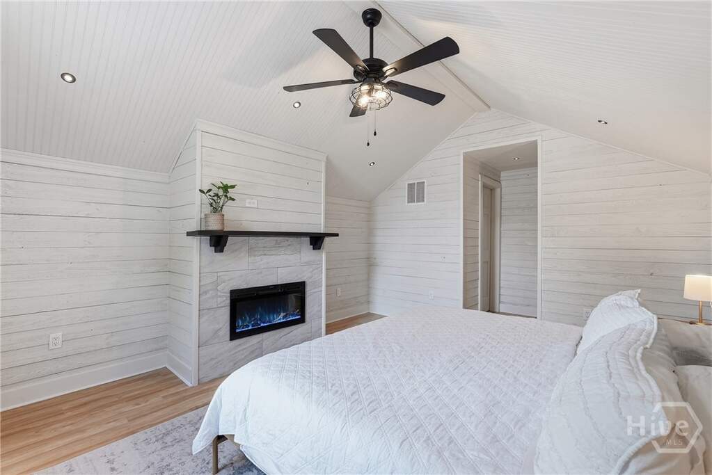 4 Bedroom Single Family Home/House's Image 23