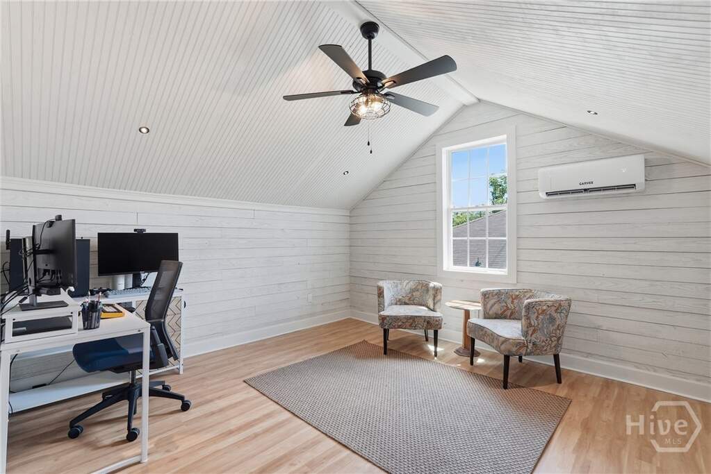 4 Bedroom Single Family Home/House's Image 29