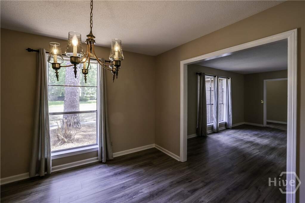 4 Bedroom Single Family Home/House's Image 24