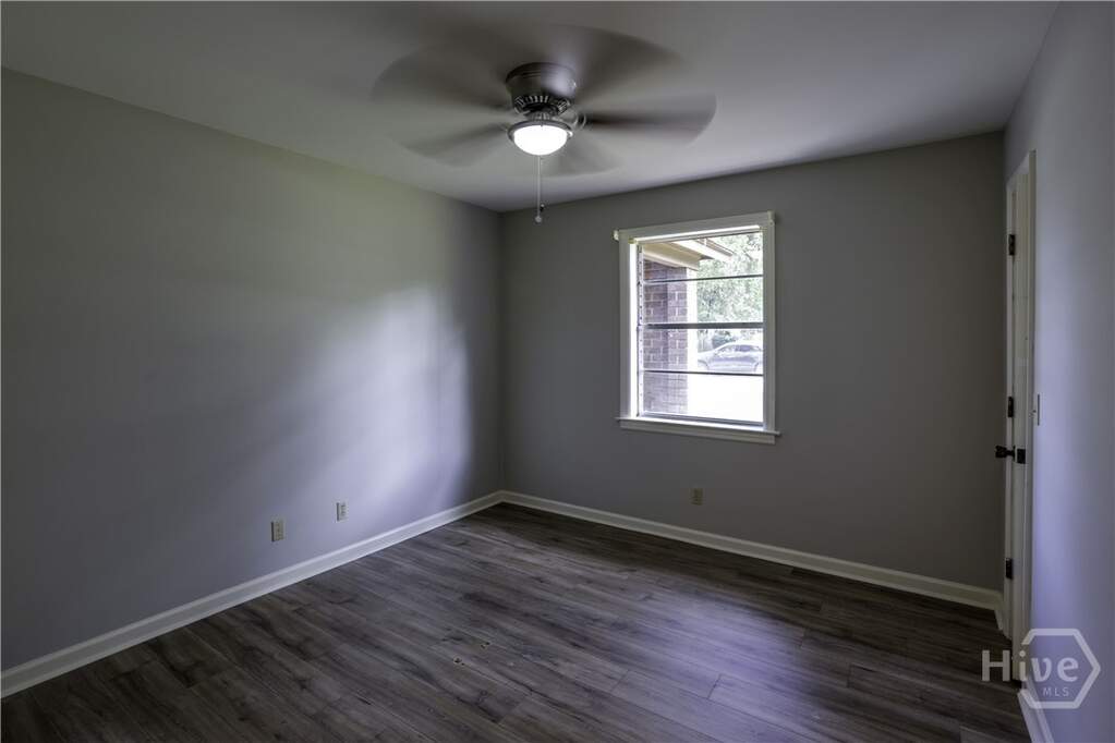 4 Bedroom Single Family Home/House's Image 28