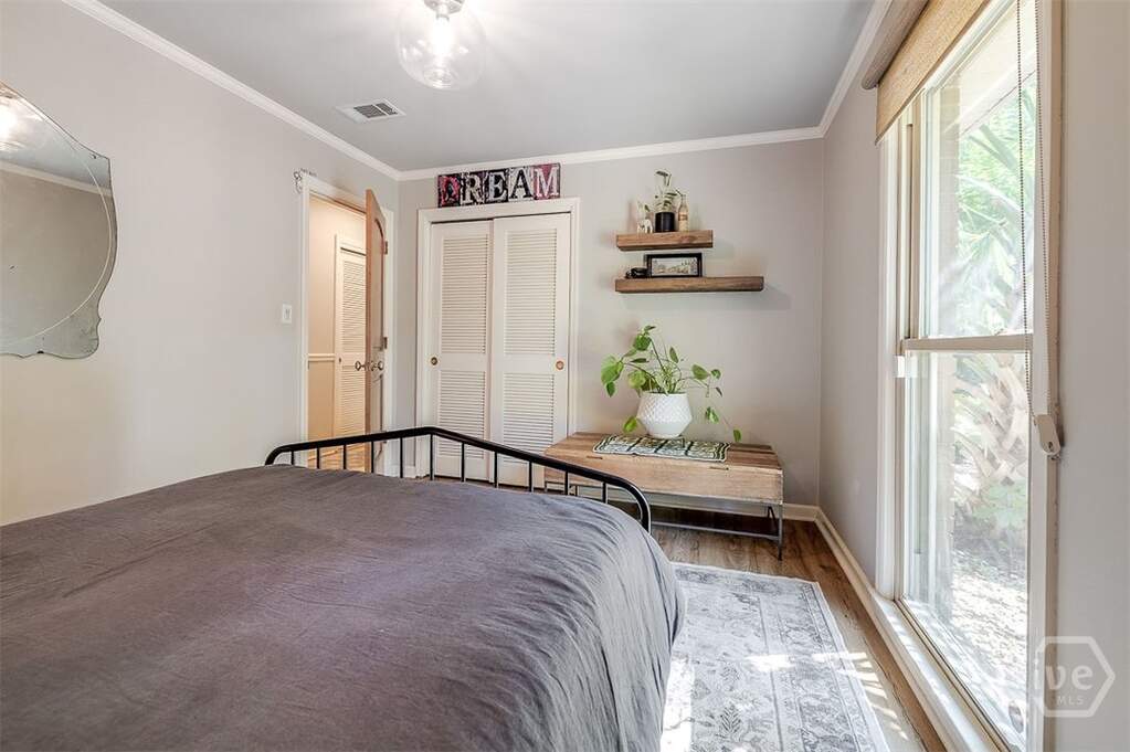 4 Bedroom Single Family Home/House's Image 24
