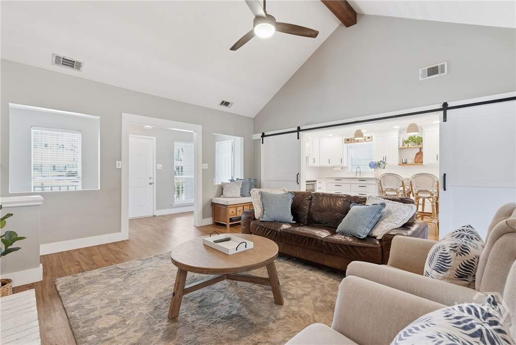 3 Bedroom Single Family Home/House's Image 25