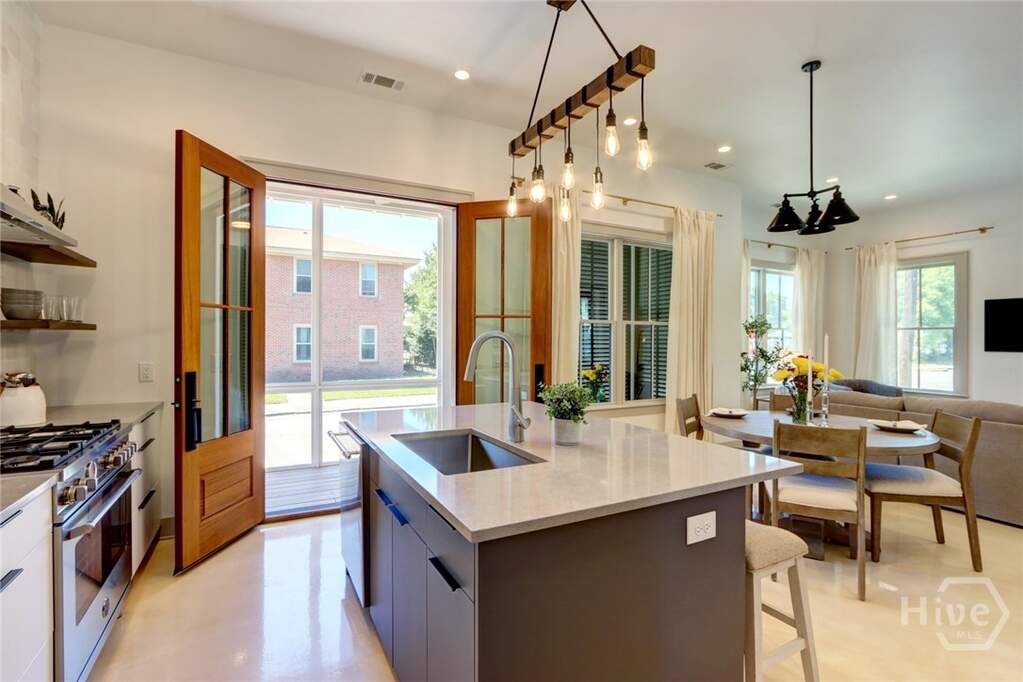 3 Bedroom Single Family Home/House's Image 17