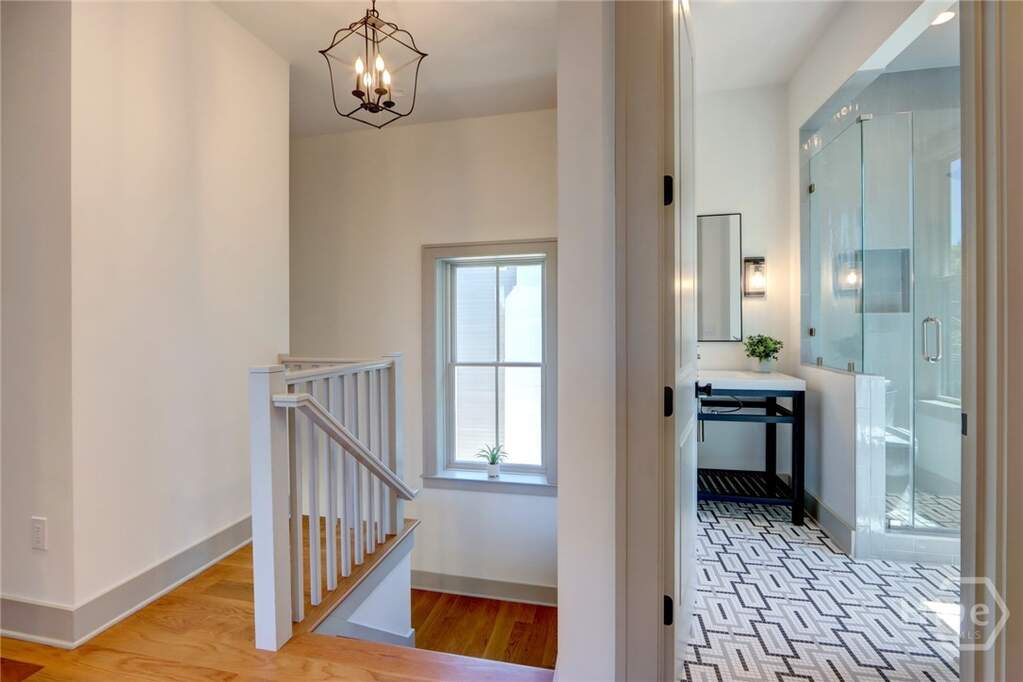 3 Bedroom Single Family Home/House's Image 37