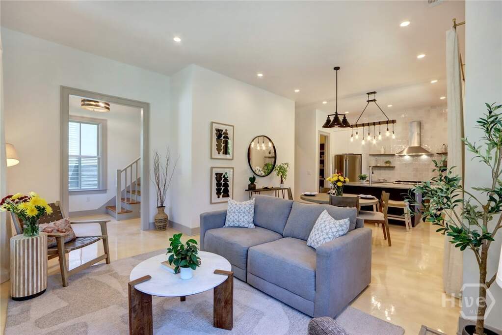 3 Bedroom Single Family Home/House's Image 6