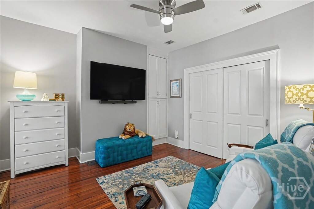 3 Bedroom Villa/Townhouse's Image 12