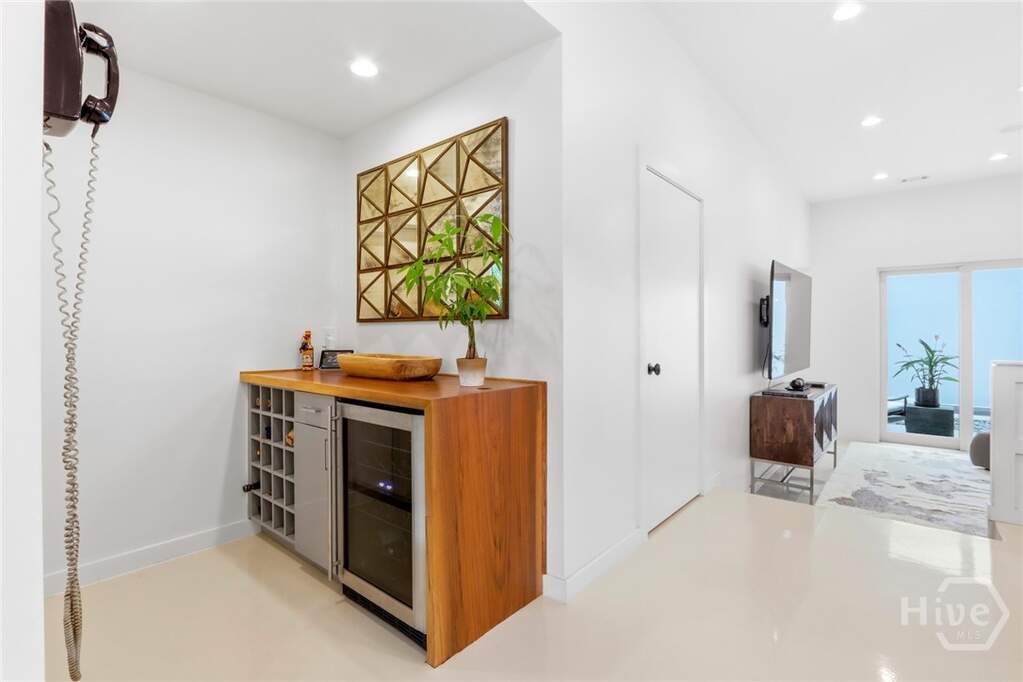 3 Bedroom Single Family Home/House's Image 14