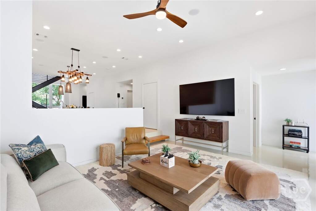 3 Bedroom Single Family Home/House's Image 24