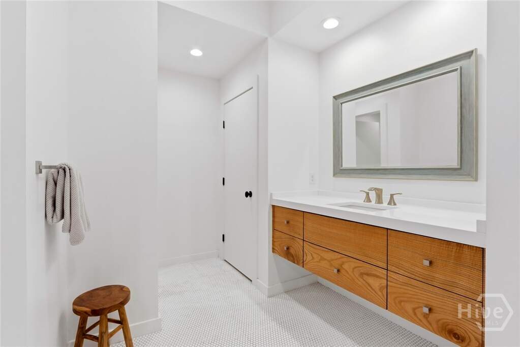 3 Bedroom Single Family Home/House's Image 36