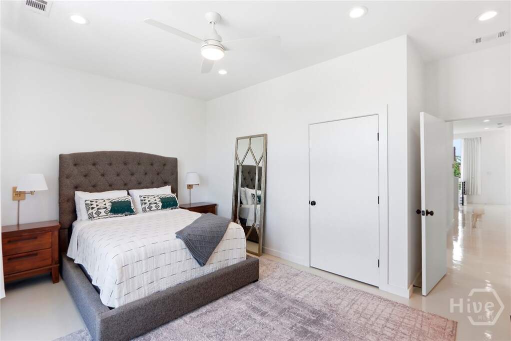 3 Bedroom Single Family Home/House's Image 47
