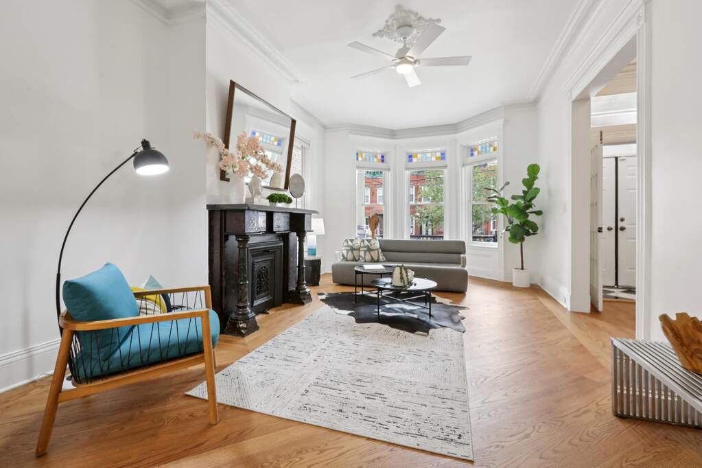 Listing image