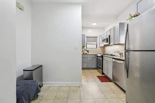 5 Bedroom Multi Unit's Image 18