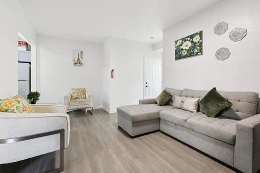 5 Bedroom Multi Unit's Image 23