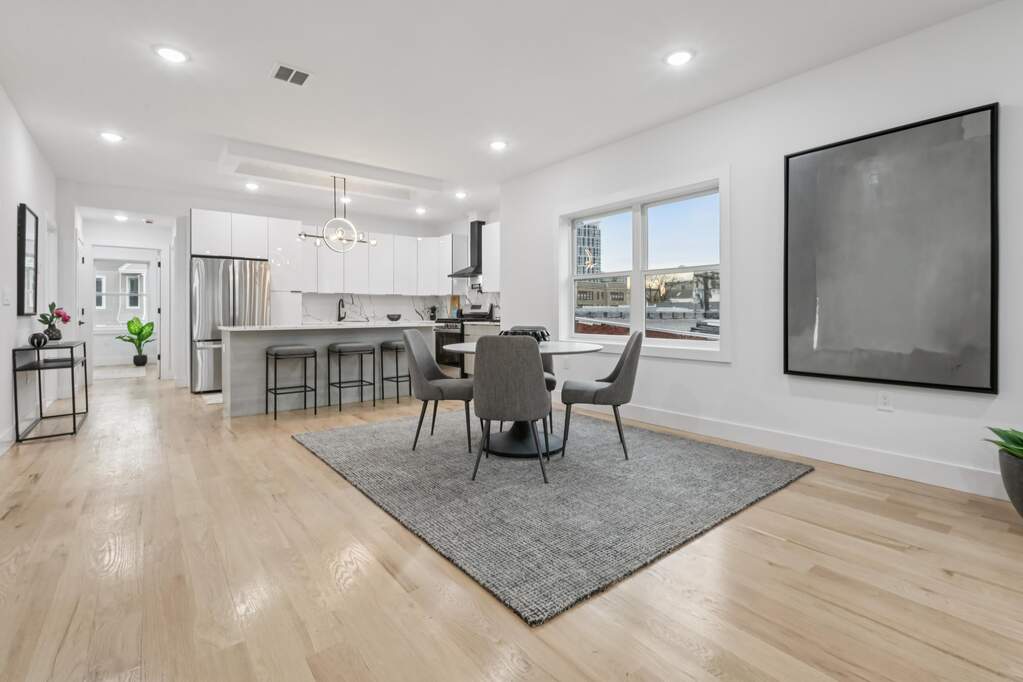 4 Bedroom Apartment/Flat's Image 8