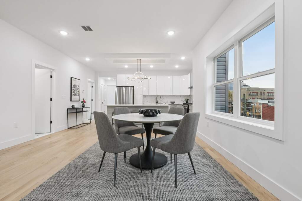 4 Bedroom Apartment/Flat's Image 5
