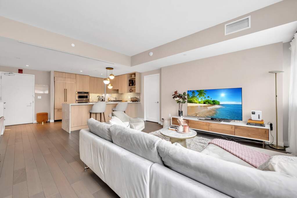 3 Bedroom Apartment/Flat's Image 16
