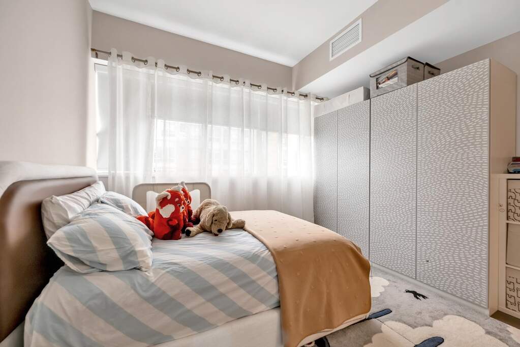 3 Bedroom Apartment/Flat's Image 32