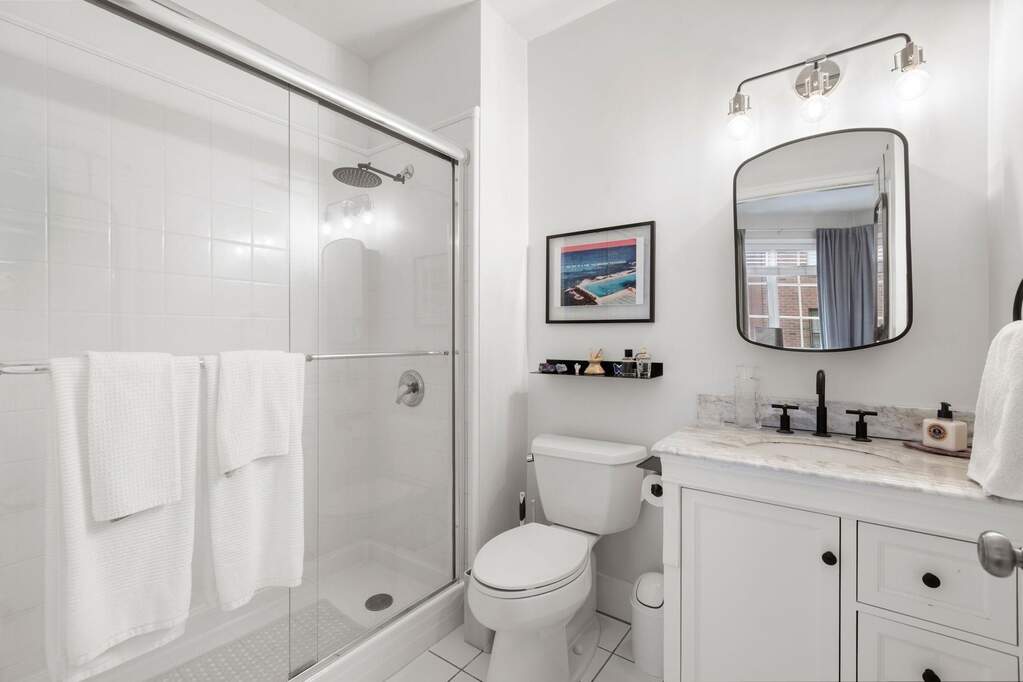 2 Bedroom Apartment/Flat's Image 11