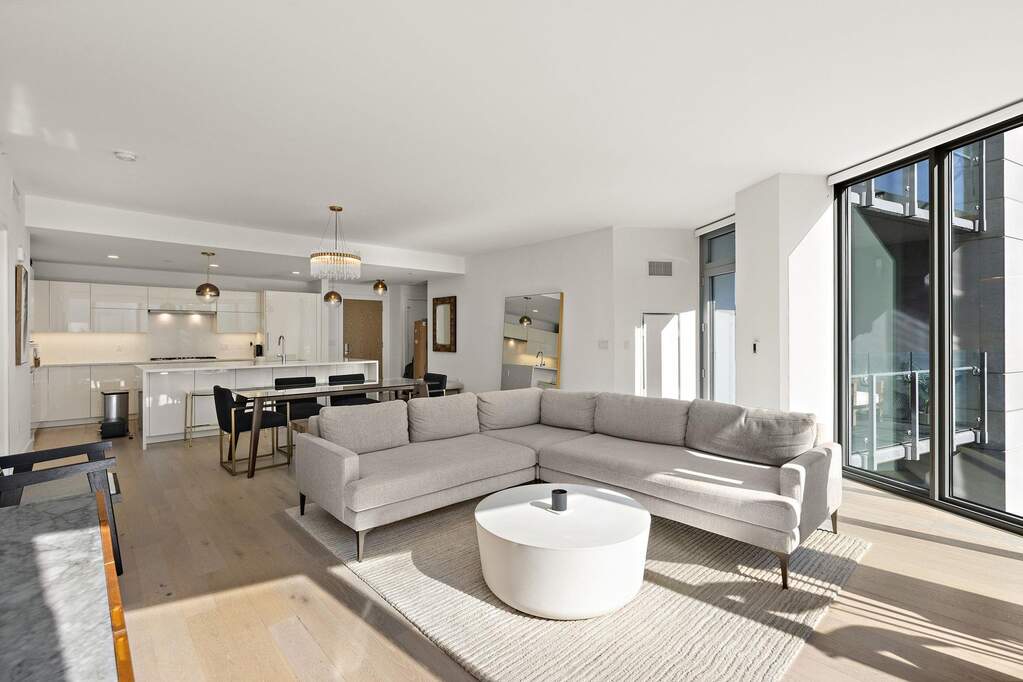 2 Bedroom Apartment/Flat's Image 3