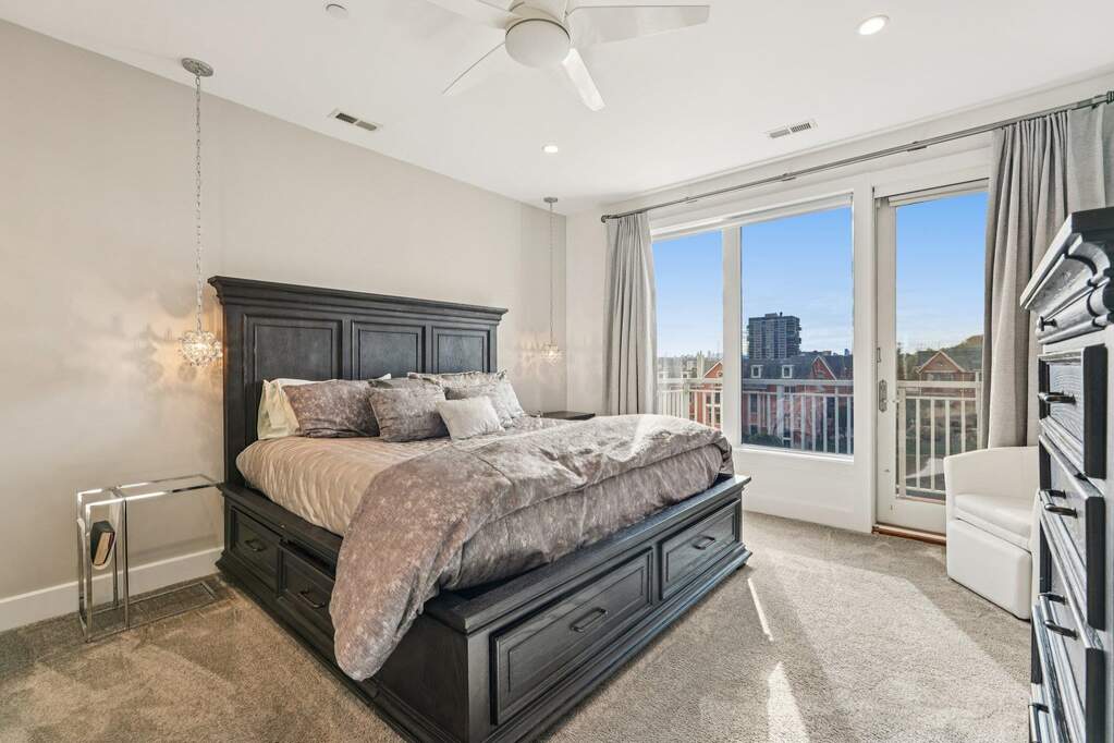 4 Bedroom Villa/Townhouse's Image 12