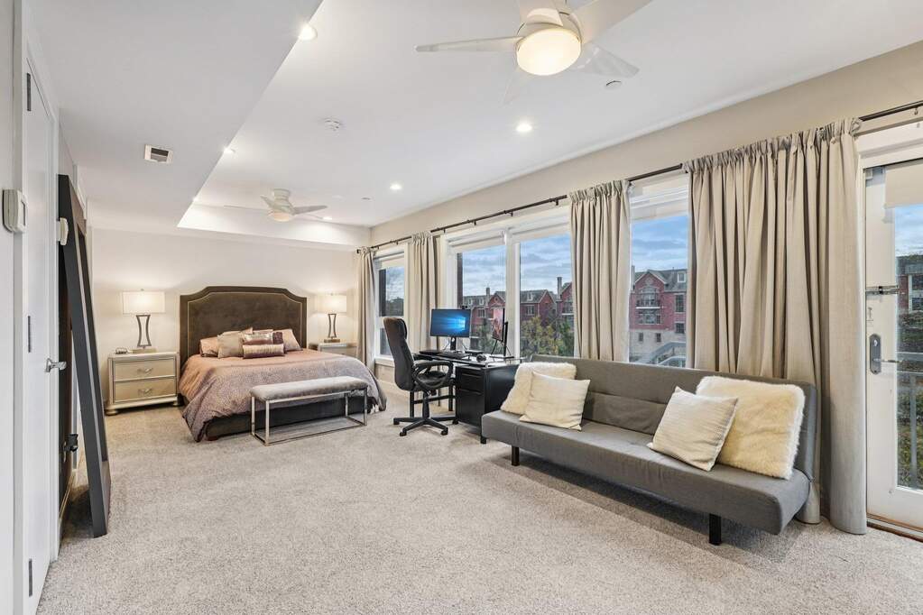 4 Bedroom Villa/Townhouse's Image 25
