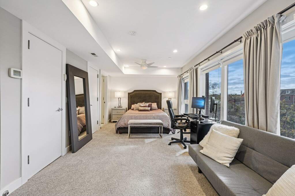 4 Bedroom Villa/Townhouse's Image 26