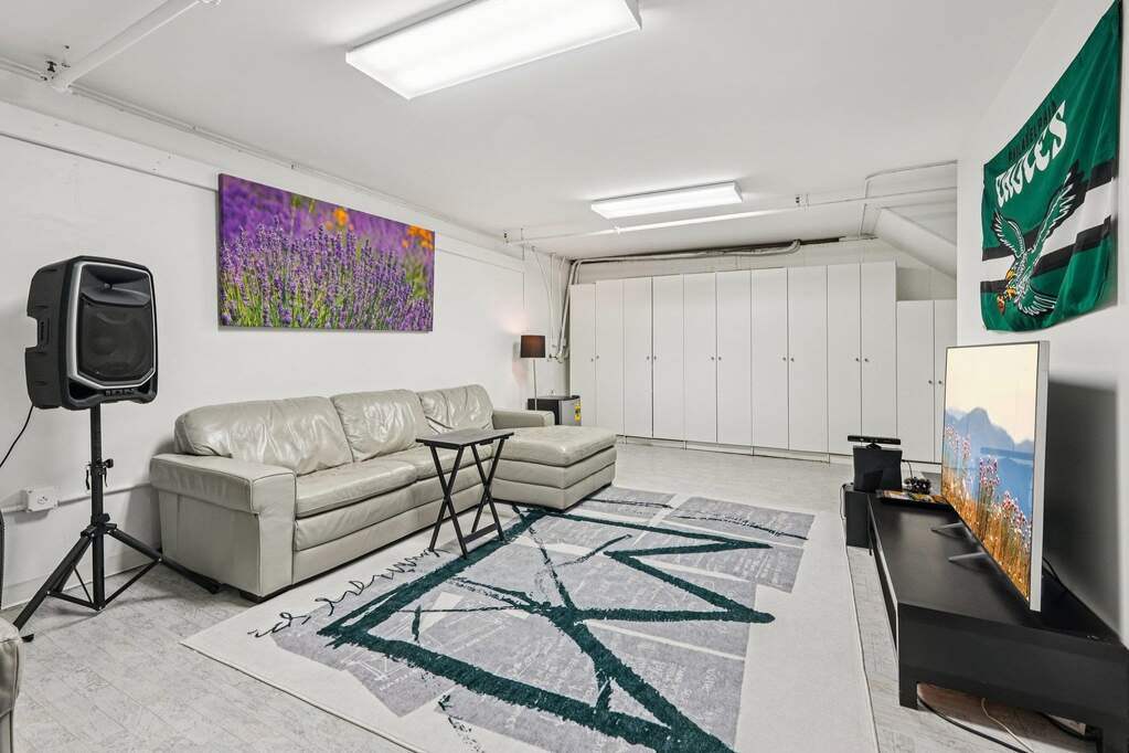 4 Bedroom Villa/Townhouse's Image 29