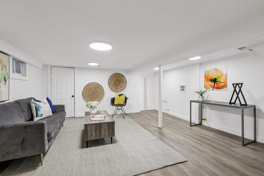 4 Bedroom Single Family Home/House's Image 30