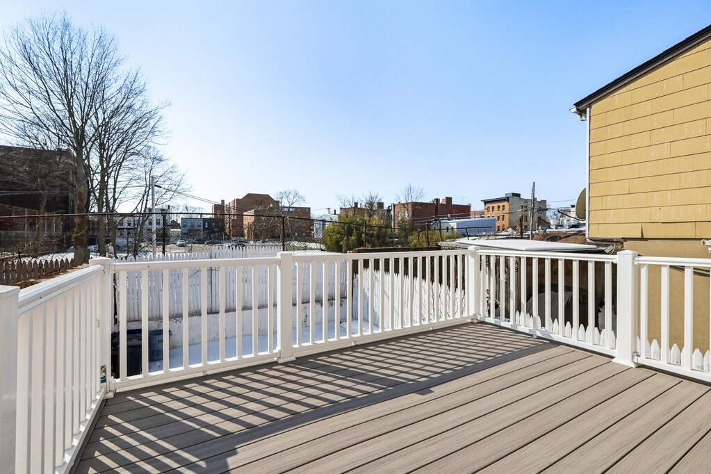4 Bedroom Single Family Home/House's Image 33